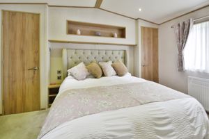 Master bedroom- click for photo gallery